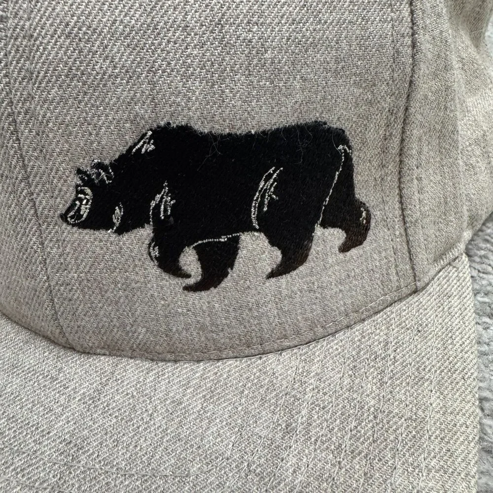 The Classics Yupoong Snapback Embroidered Bear Hat Cap mens Gray Wool Blend